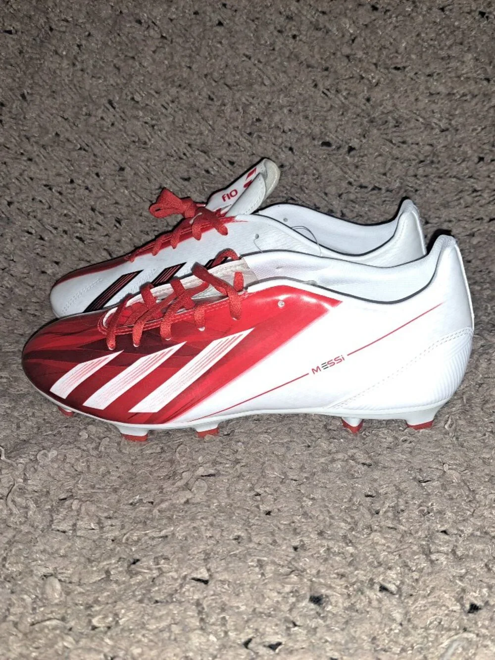 ADIDAS-F10 TRX FG Messi Soccer Cleats-White/Red/Black-Sz 8.5-NEW/NO BOX